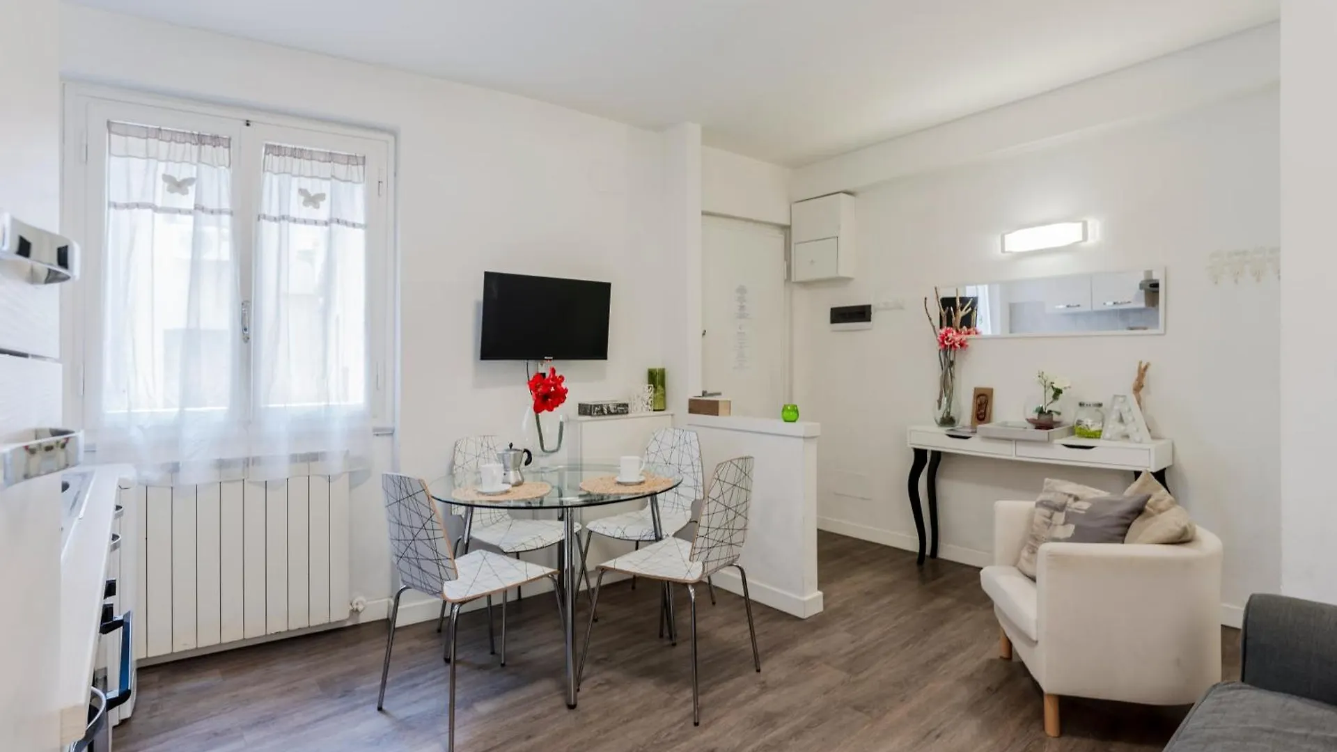 Ponte Vecchio & Boboli Modern Apartment Florence